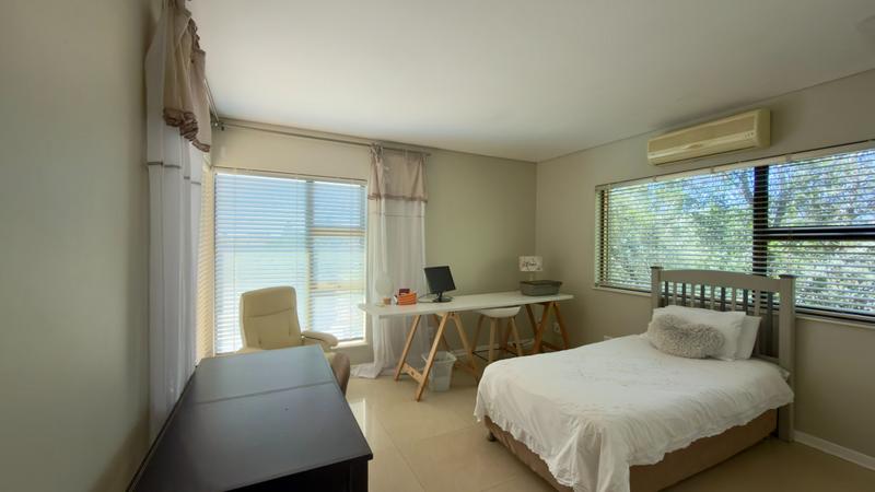 5 Bedroom Property for Sale in Pentagon Park Free State